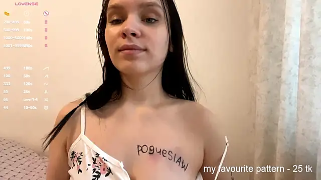 Snapshot of ColettaPeitz chatting on December 14, 2025, 10:43 am ColettaPeitz online show from December 14, 2025, 10:43 am