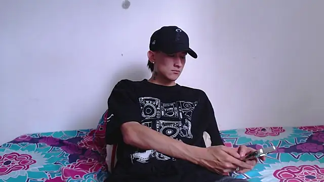 Snapshot of Darsel_night chatting on December 3, 2025, 7:46 pm Darsel night online show from December 3, 2025, 7:46 pm