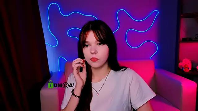 erica murray online show from December 3, 2025, 10:25 am