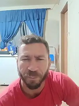 RobertoLuiz84 online show from May 14, 2026, 4:53 am