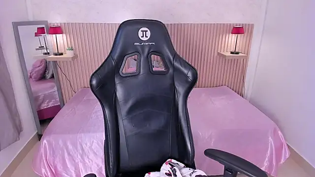 jasmyne anbar online show from February 6, 2026, 9:22 pm