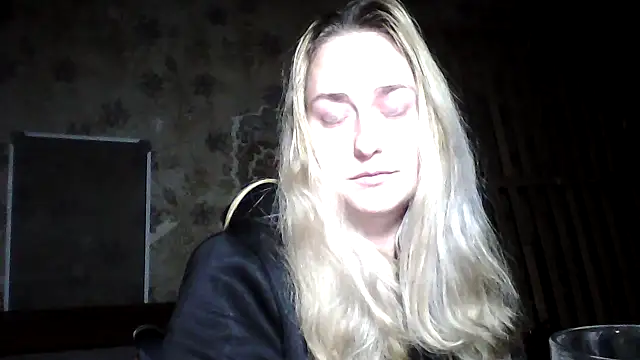 Snapshot of Vassila69 chatting on January 12, 2026, 4:36 pm Vassila69 online show from January 12, 2026, 4:36 pm