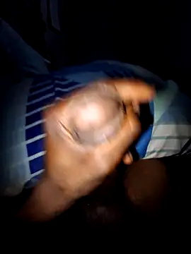 Snapshot of 277T chatting on December 3, 2025, 7:57 pm 277T online show from December 3, 2025, 7:57 pm