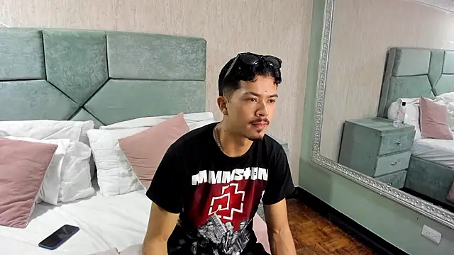 NicolaiKarav online show from January 18, 2026, 11:57 am