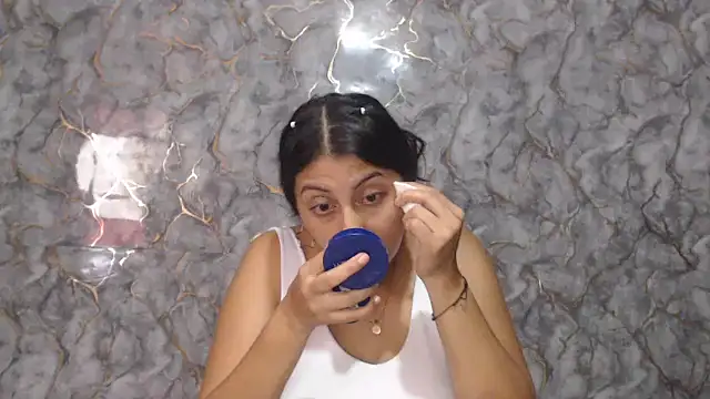 miarouse1531 online show from February 23, 2026, 1:55 pm