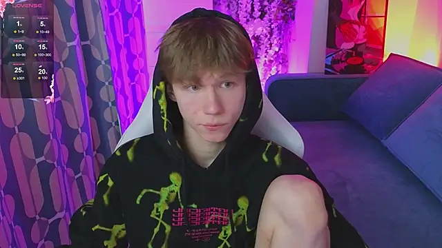 Snapshot of cuMte_boy chatting on May 16, 2026, 1:37 am cuMte boy online show from May 16, 2026, 1:37 am