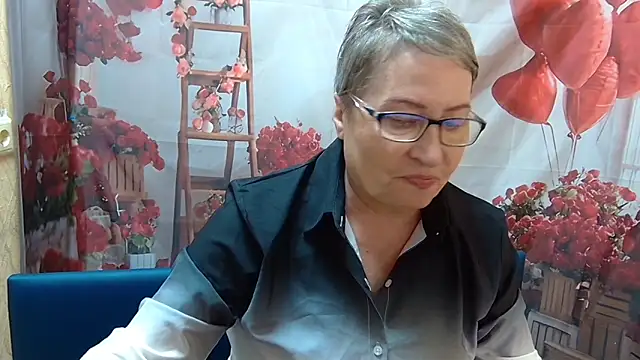 Snapshot of OlgaLuck chatting on May 7, 2026, 5:11 am OlgaLuck online show from May 7, 2026, 5:11 am
