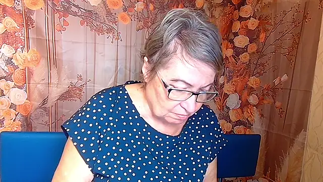 Snapshot of OlgaLuck chatting on December 3, 2025, 6:36 am OlgaLuck online show from December 3, 2025, 6:36 am