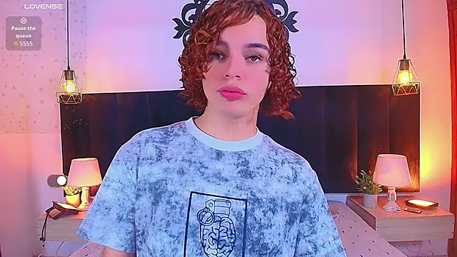 Skyee angel online show from June 19, 2026, 7:20 pm