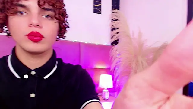 Skyee angel online show from December 16, 2025, 7:40 pm