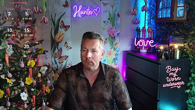 Snapshot of Hunter_Fl chatting on April 1, 2026, 3:42 pm Hunter Fl online show from April 1, 2026, 3:42 pm