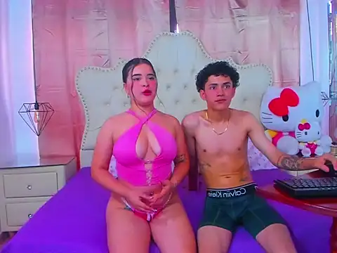 KittyANDjack online show from December 4, 2025, 12:48 pm