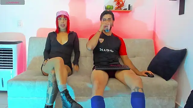 heteros curious online show from April 26, 2026, 12:30 am