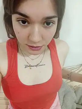 Snapshot of frutillitaaok_ chatting on November 24, 2025, 3:39 am frutillitaaok online show from November 24, 2025, 3:39 am