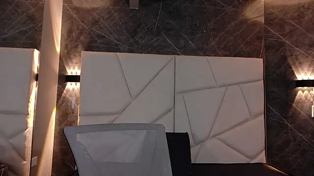 Snapshot of mia_violet8 chatting on November 25, 2025, 12:22 am mia violet8 online show from November 25, 2025, 12:22 am