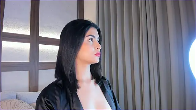 Snapshot of SarhaVega chatting on November 28, 2025, 1:22 pm SarhaVega online show from November 28, 2025, 1:22 pm