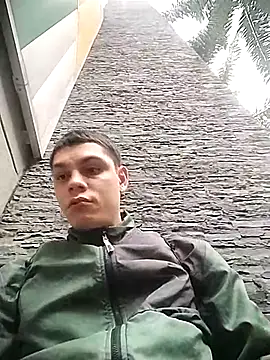 Snapshot of sebastianfelipe chatting on April 11, 2026, 10:46 pm sebastianfelipe online show from April 11, 2026, 10:46 pm