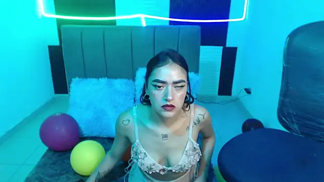 bonnie blue 18 online show from December 5, 2025, 2:48 pm