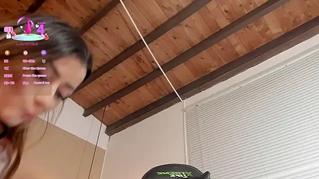 Snapshot of Lissa_abc chatting on February 19, 2026, 7:11 pm Lissa abc online show from February 19, 2026, 7:11 pm