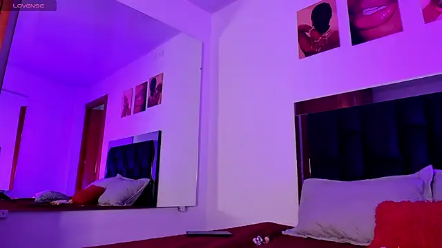 ValeryTs1 online show from April 30, 2026, 8:57 pm