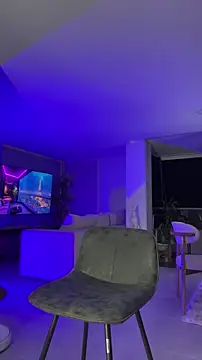 Snapshot of Valenthino_Salvatore chatting on December 15, 2025, 4:07 am Valenthino Salvatore online show from December 15, 2025, 4:07 am