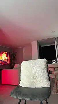 Snapshot of Valenthino_Salvatore chatting on December 16, 2025, 5:11 am Valenthino Salvatore online show from December 16, 2025, 5:11 am