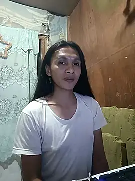 lovelycarla32 online show from February 16, 2026, 2:16 pm