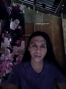 lovelycarla32 online show from December 18, 2025, 2:38 am