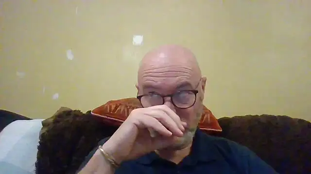 Snapshot of dextahex chatting on December 15, 2025, 8:47 pm dextahex online show from December 15, 2025, 8:47 pm