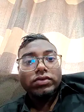 Snapshot of lovedbo chatting on March 30, 2026, 12:39 pm lovedbo online show from March 30, 2026, 12:39 pm