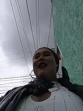 Shofy22 online show from December 4, 2025, 3:33 pm