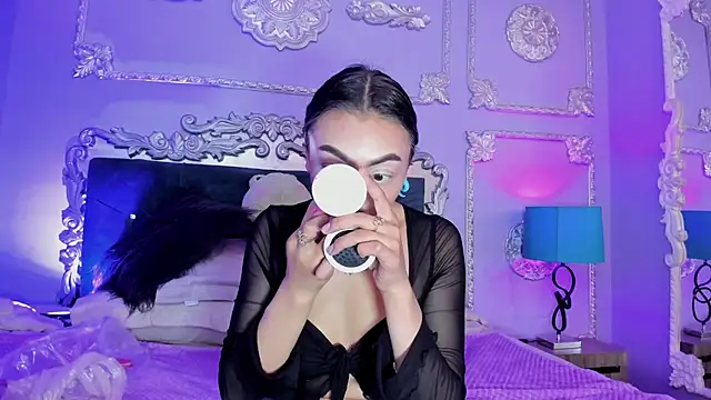 DhaliaRosse online show from March 4, 2026, 3:58 am