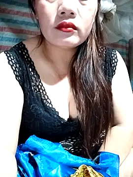 Snapshot of nezo-7 chatting on December 3, 2025, 5:56 pm nezo-7 online show from December 3, 2025, 5:56 pm