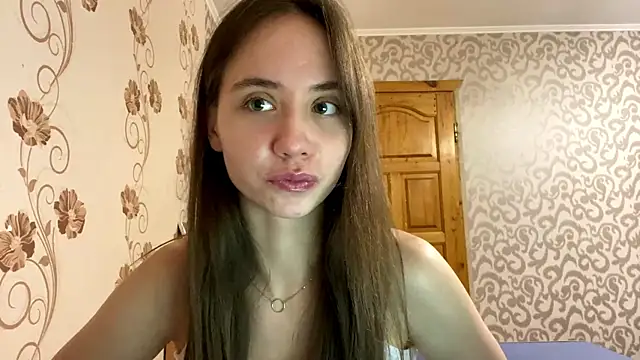 Snapshot of ChandaApplin chatting on December 2, 2025, 2:41 pm ChandaApplin online show from December 2, 2025, 2:41 pm