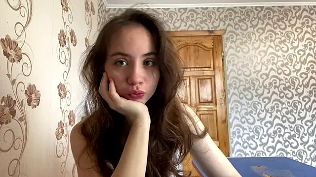 Snapshot of ChandaApplin chatting on December 15, 2025, 9:04 am ChandaApplin online show from December 15, 2025, 9:04 am