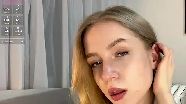 Alice meow15 online show from January 5, 2026, 10:13 pm