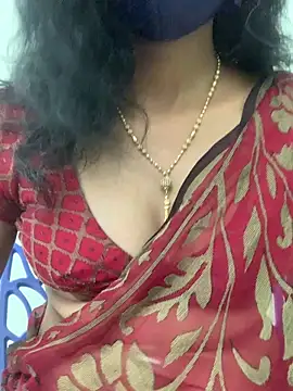 Snapshot of honeygirl6996 chatting on May 25, 2026, 6:45 am honeygirl6996 online show from May 25, 2026, 6:45 am