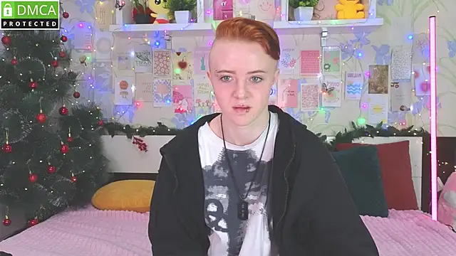 Snapshot of sSugarRush chatting on December 3, 2025, 3:33 pm sSugarRush online show from December 3, 2025, 3:33 pm