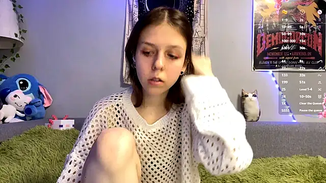 FairyLuna online show from January 7, 2026, 4:34 pm