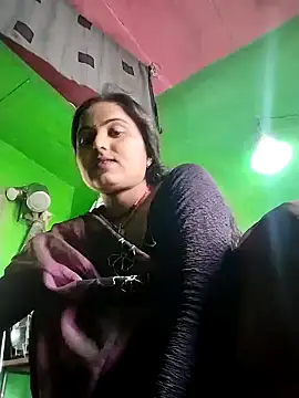 Snapshot of Pooja_hote chatting on November 26, 2025, 3:39 am Pooja hote online show from November 26, 2025, 3:39 am