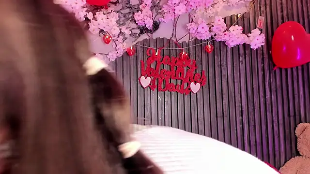 Kitty Bms  online show from February 13, 2026, 3:06 am