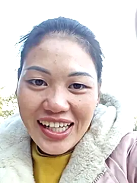 lynae-0 online show from November 26, 2025, 1:05 am