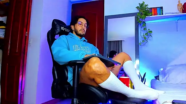 Snapshot of JotaCeliz chatting on February 25, 2026, 10:48 am JotaCeliz online show from February 25, 2026, 10:48 am