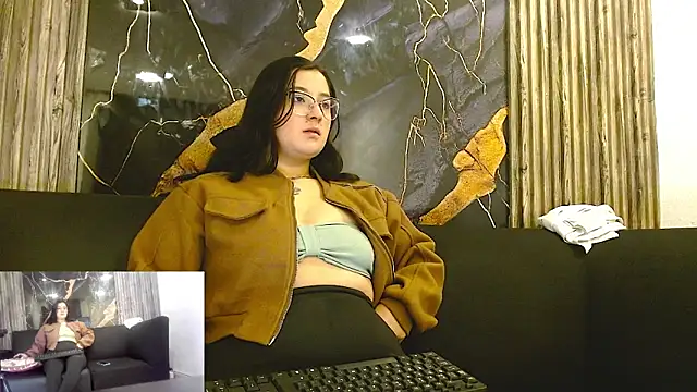 Snapshot of jasmine1609 chatting on December 5, 2025, 1:21 pm jasmine1609 online show from December 5, 2025, 1:21 pm