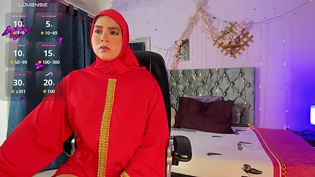 Snapshot of Dalia-Saadi chatting on December 2, 2025, 12:18 pm Dalia-Saadi online show from December 2, 2025, 12:18 pm