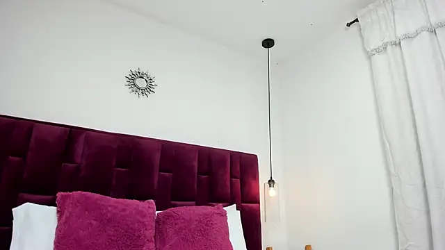 Snapshot of Ambar85 chatting on December 14, 2025, 3:02 am Ambar85 online show from December 14, 2025, 3:02 am