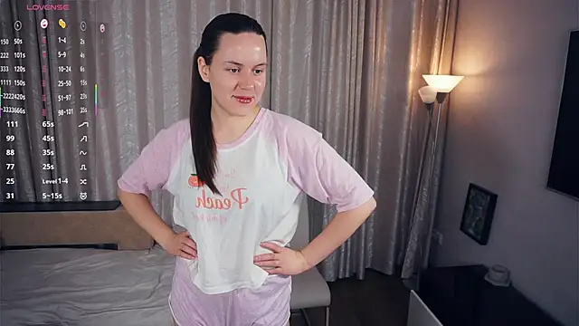 Snapshot of SanoraVillnave chatting on December 5, 2025, 8:02 am SanoraVillnave online show from December 5, 2025, 8:02 am