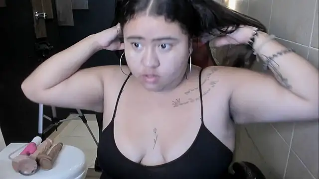 Snapshot of Danna_Keys chatting on July 14, 2026, 11:33 pm Danna Keys online show from July 14, 2026, 11:33 pm