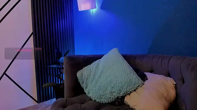 Snapshot of IAN_LEIN chatting on November 25, 2025, 3:18 am IAN LEIN online show from November 25, 2025, 3:18 am