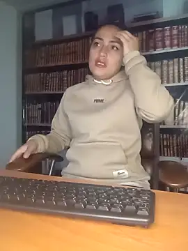 Snapshot of Susan_Owens chatting on December 5, 2025, 11:09 am Susan Owens online show from December 5, 2025, 11:09 am